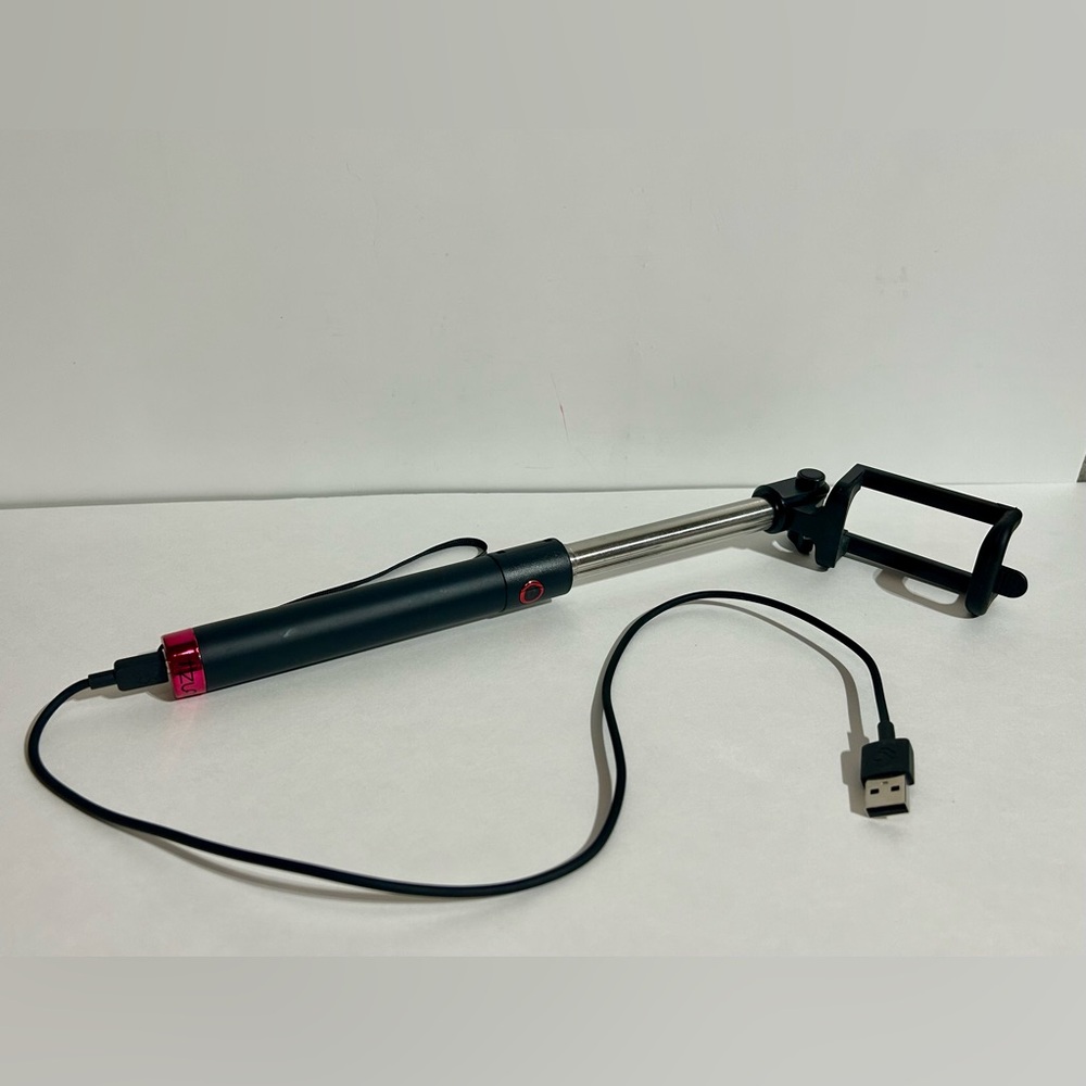 Tzumi Selfie Stick Bluetooth 12"-30”Extension Wireless Shutter Phone Photos